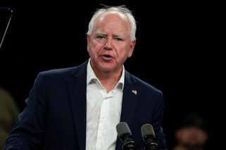 Guvernér Minnesoty mluví o válce s federální vládou. Nařídil gardistům, aby se připravili - Novinky